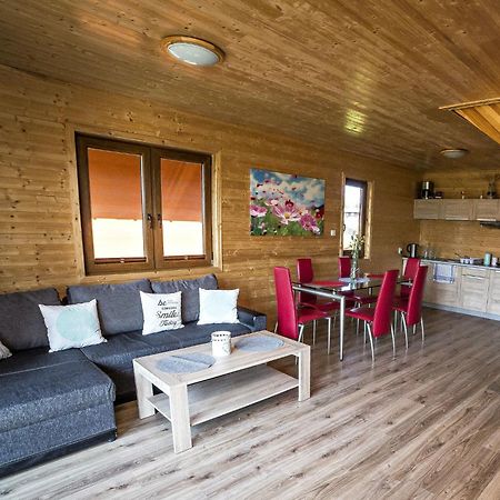 Sea View Holiday Home In Mielno With Balcony 外观 照片